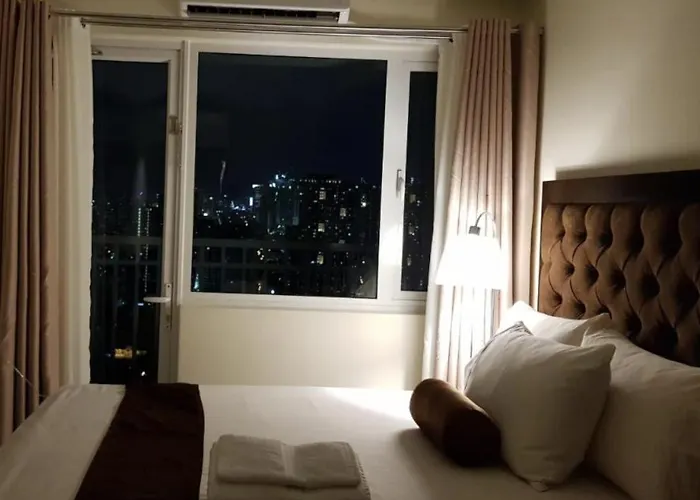 Unit At The Breeze Apartment